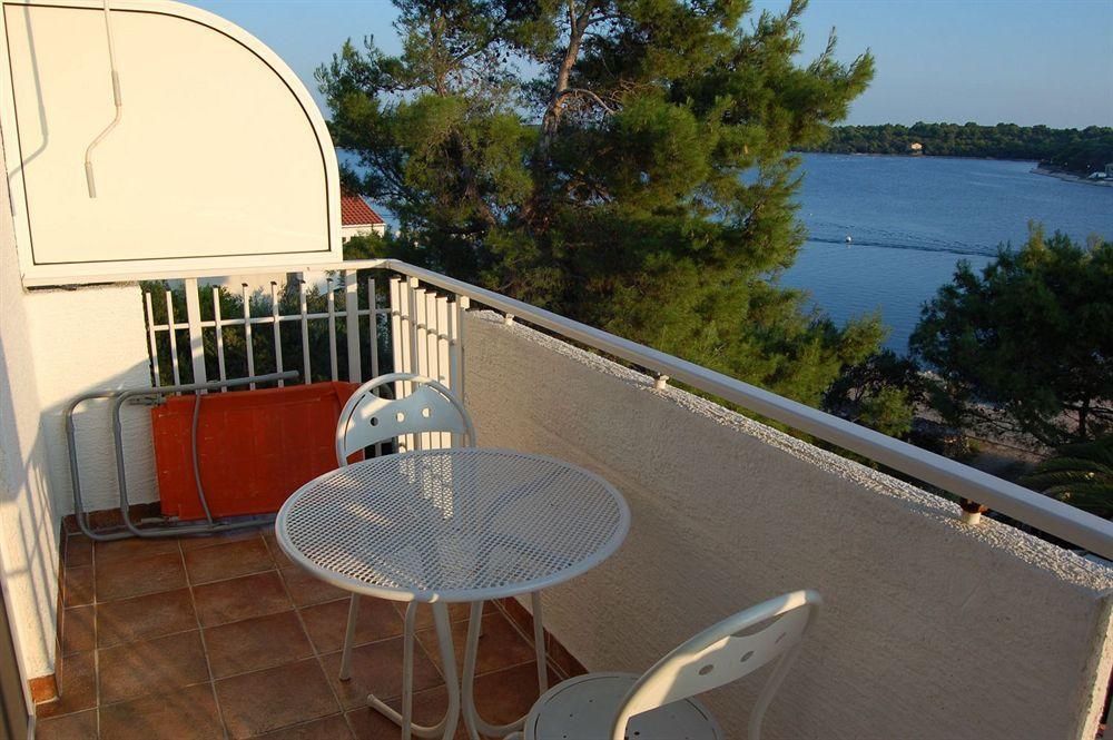 Gorgonia Apartments & Suites Verunić Exteriör bild